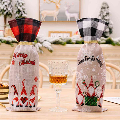 2-Piece Christmas Plaid Bottle Covers