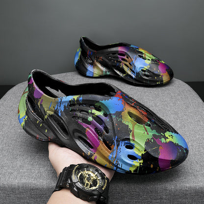 Clogs For Men; Men's hole shoes; hollow beach shoes; camouflage sandals; all inclusive personalized men's sandals
