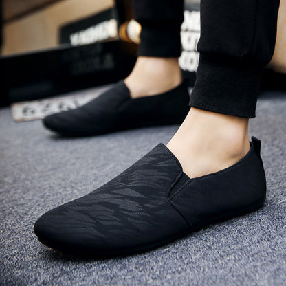Plus Size 38-46 Men Shoes Moccasin Soft Comfortable Black Canvas Shoes Men Casual Shoes Slip on Mens Loafers Sneakers Flats