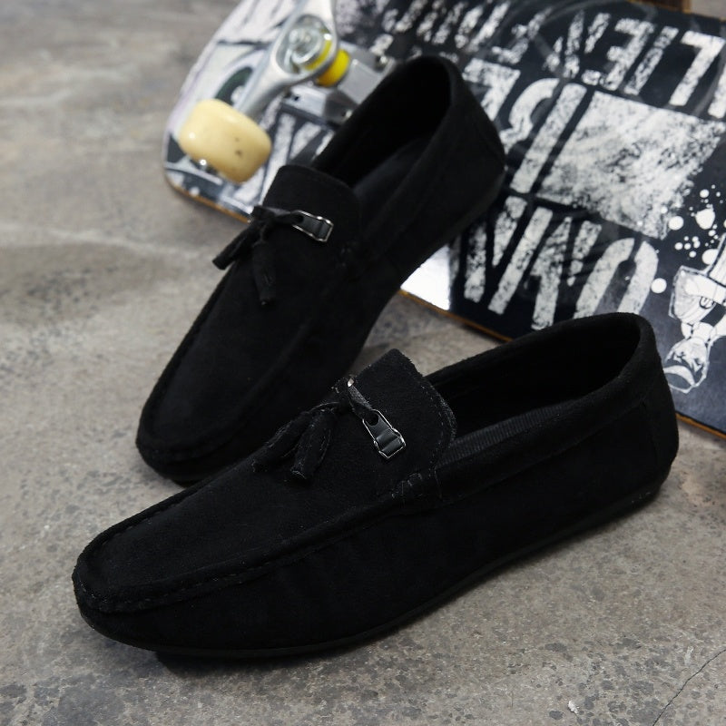 Fashion Black Red Shoes for Men Driving Moccasin Soft Comfortable Flock Mens Loafers Slip-On Male Shoes Flats Men Casual Shoes
